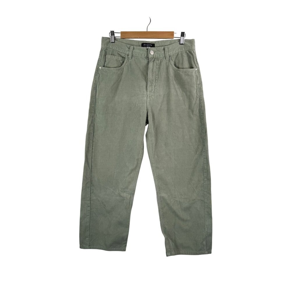 Urban Outfitters loose fit Corduroy Pants cropped light green 90s sz 30